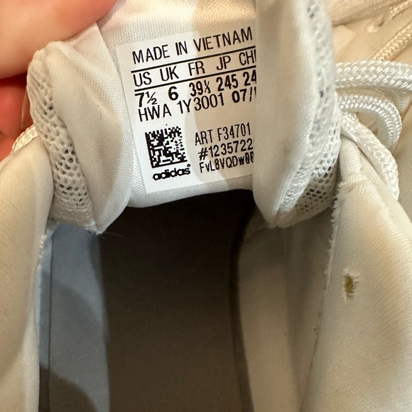 Adidas Memory Foam Tennis Shoes - Picture 5 of 11